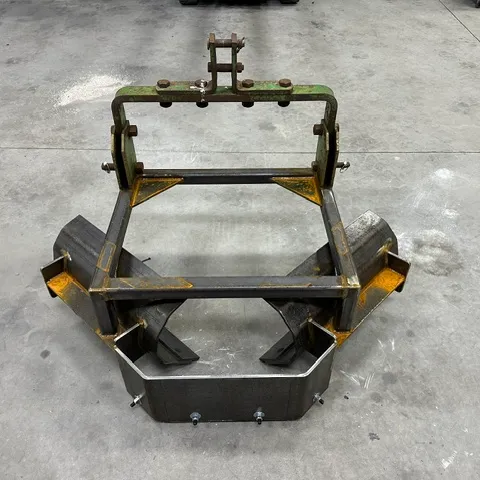Custom farm implement fabrication